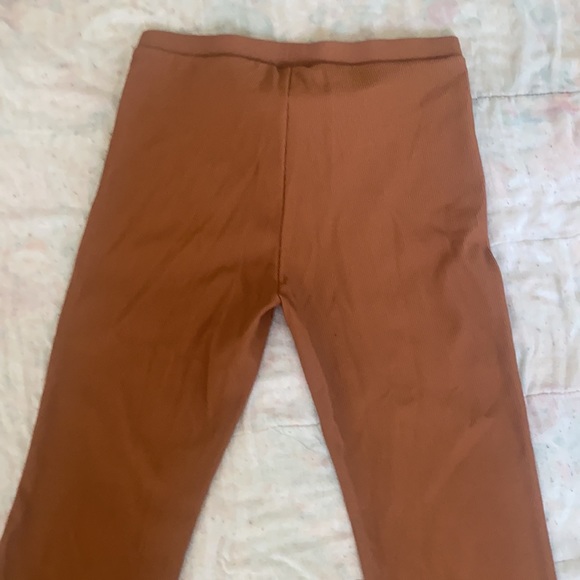 Earthy tone burnt orange Cotton On legging pants - Picture 4 of 6